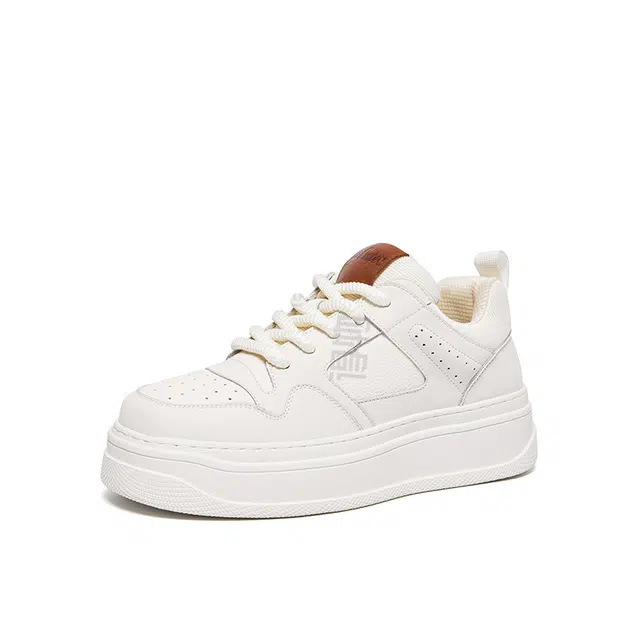Lee Cooper