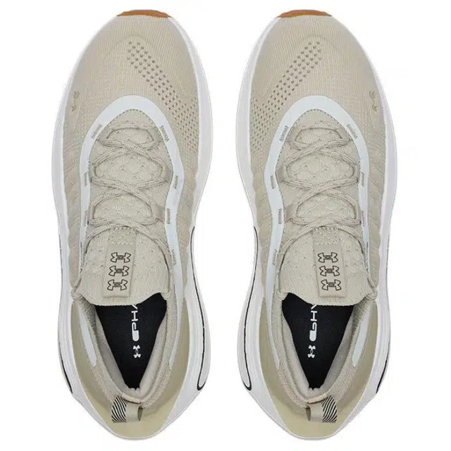 Under Armour Phantom 4