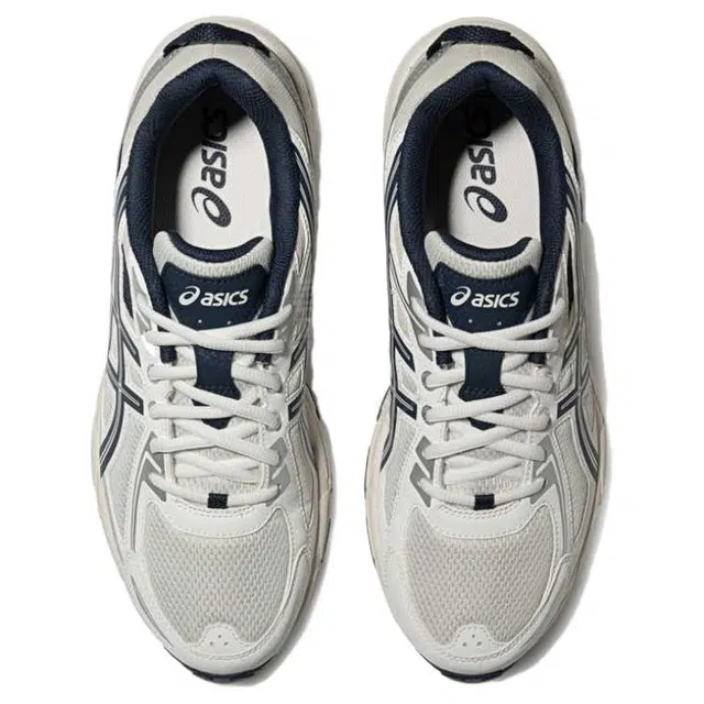Asics Gel-Venture 6