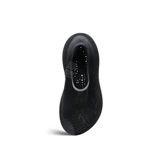 HajimeSorayama x xVESSEL