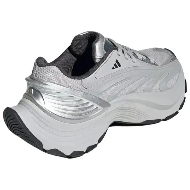 adidas XLG MTW