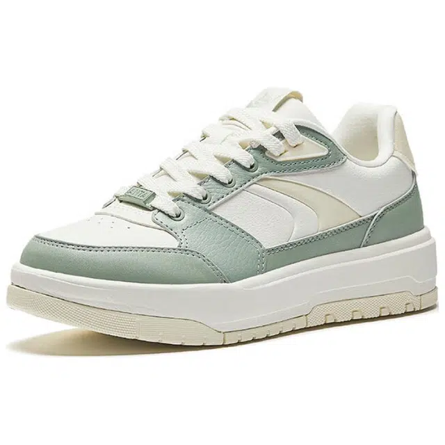 Anta 982