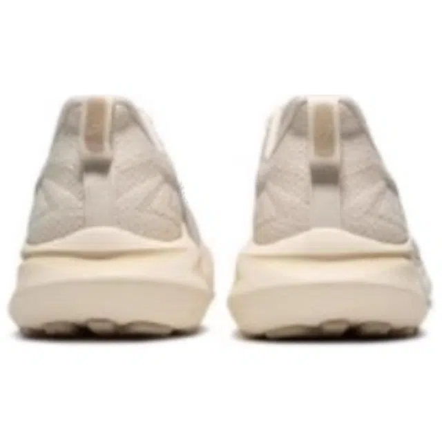 Asics GT-2000 13