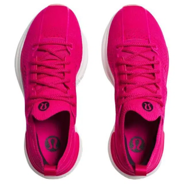 lululemon chargefeel 3