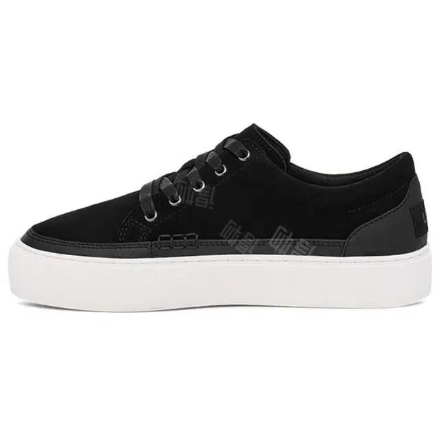 UGG Cakewalk