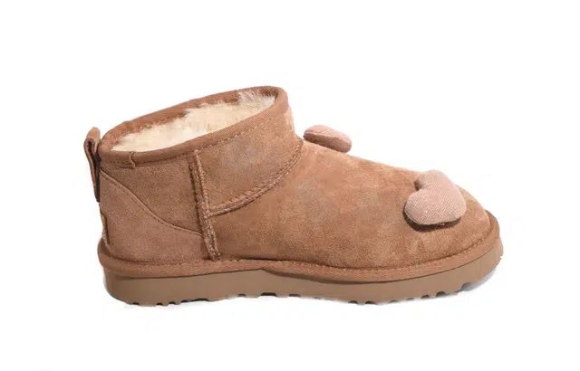 UGG CLASSIC ULTRA MINI