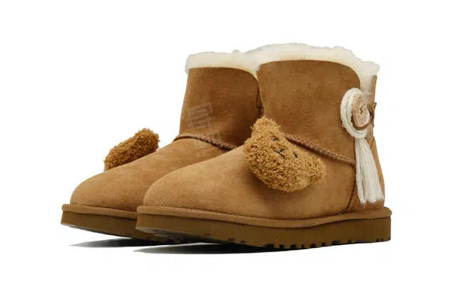 UGG Mini Bailey Bow II