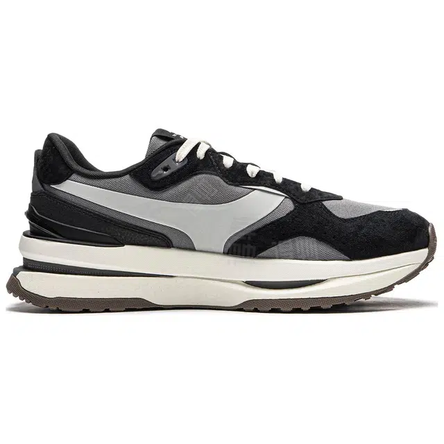 LiNing M1000