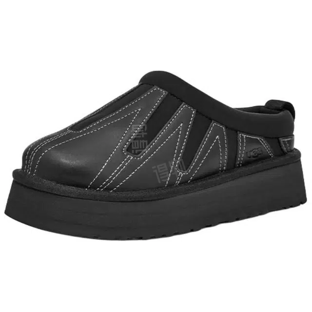 UGG Tazz