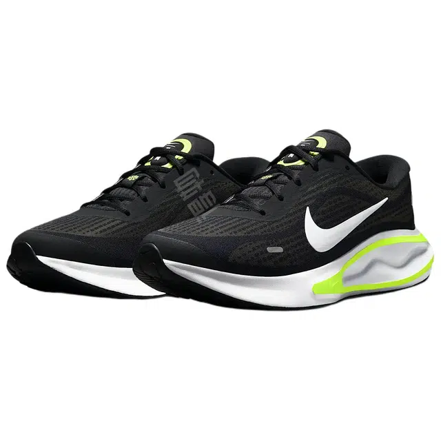 Nike Journey Run