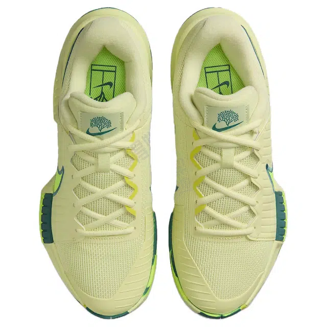 Nike GP Challenge Pro