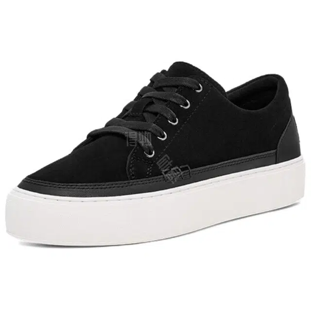 UGG Cakewalk