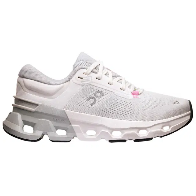 On Cloudflyer 5 WMNS