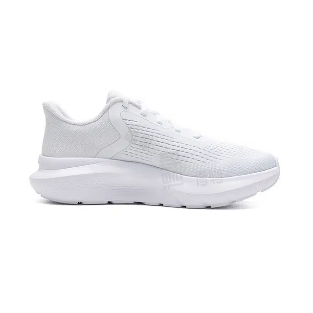 Under Armour Charged Rogue 5