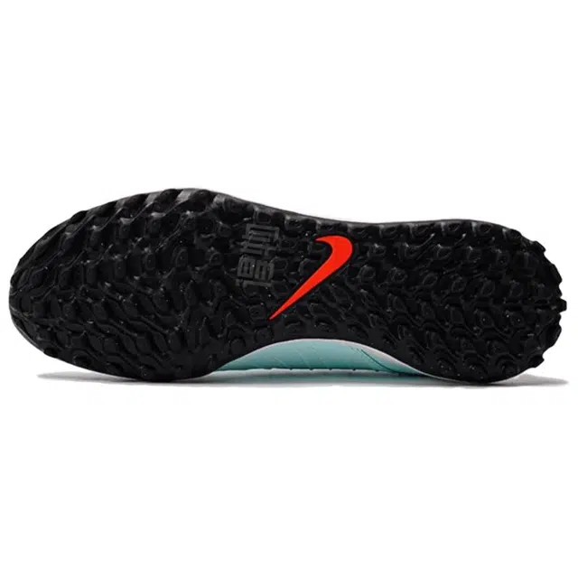 Nike Phantom Luna 2 TF