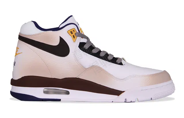 Nike Flight Legacy