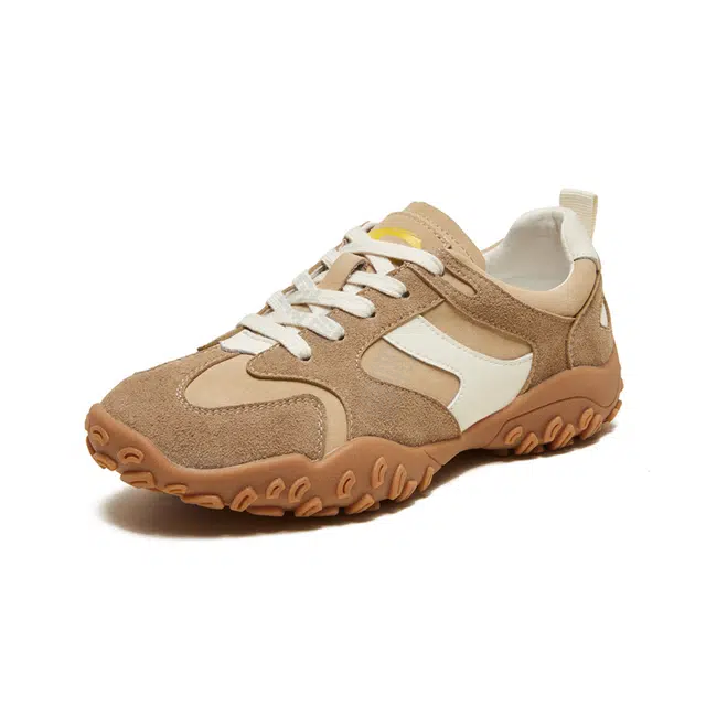 CAMEL ACTIVE
