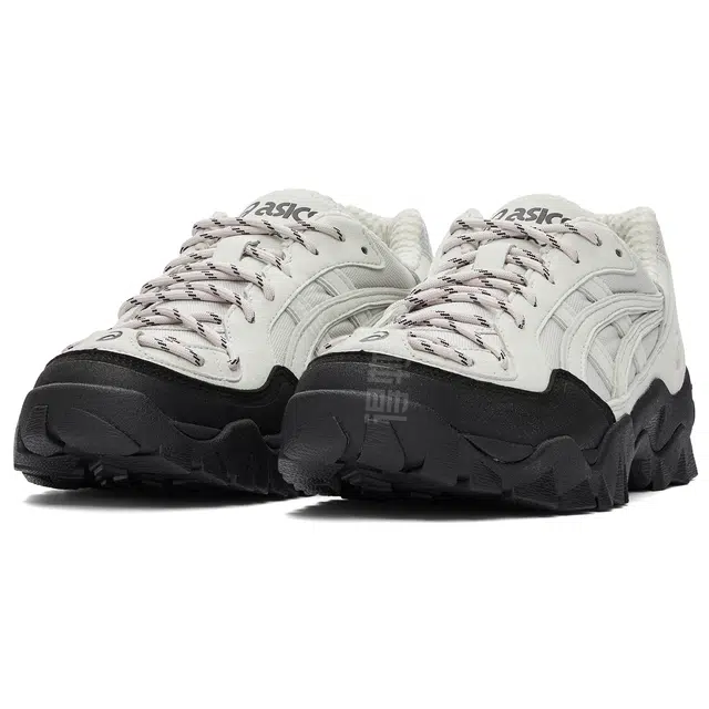 Asics GEL-PICKAX