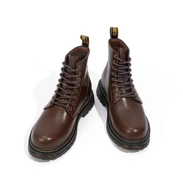 Lee Cooper