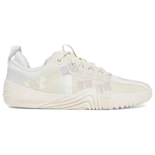 Under Armour Reign 6