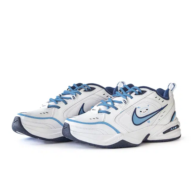 Nike Air Monarch 4
