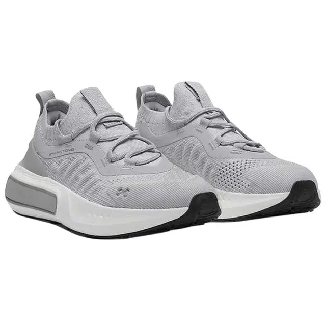 Under Armour Phantom 4