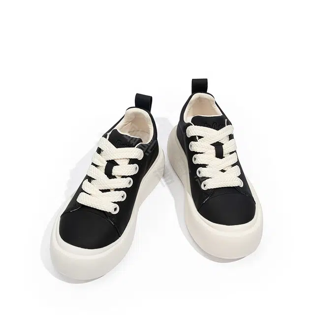 Lee Cooper