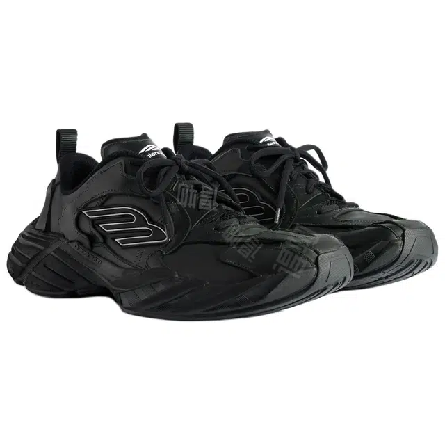 Balenciaga Monday