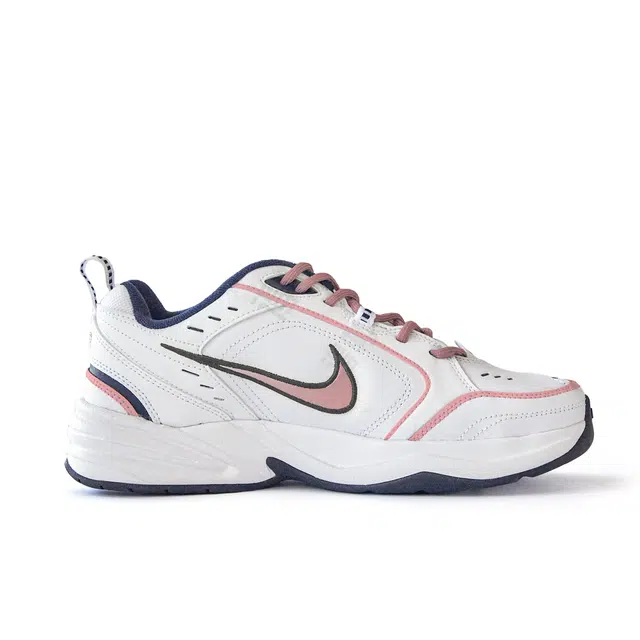 Nike Air Monarch 4