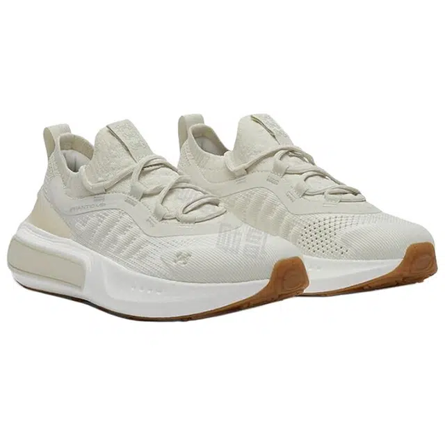Under Armour Phantom 4