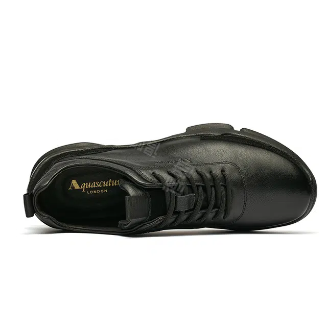 AQUASCUTUM