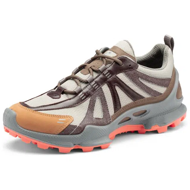 Natacha ecco BIOM C-TRAIL