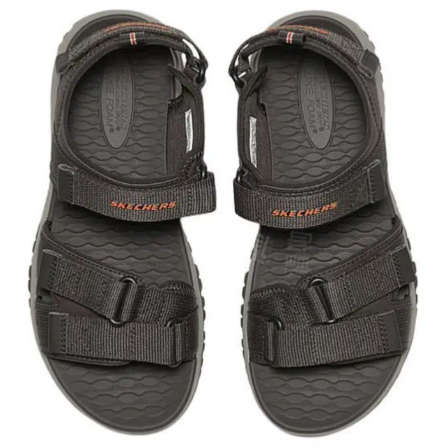 Skechers LUXE FOAM