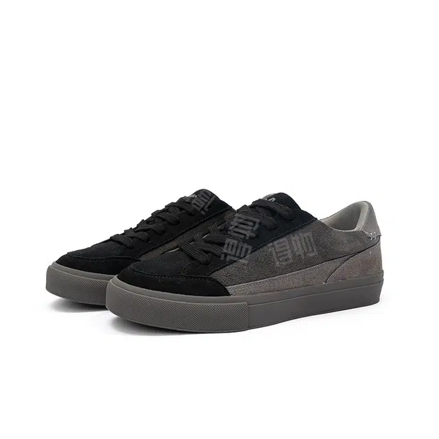 Lee Cooper