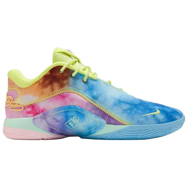 MONOPOLY x Nike LeBron 22 EP