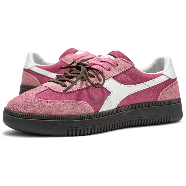diadora Saunter BOLD