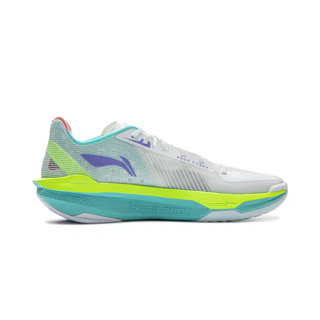 LiNing Ultra Light 2025