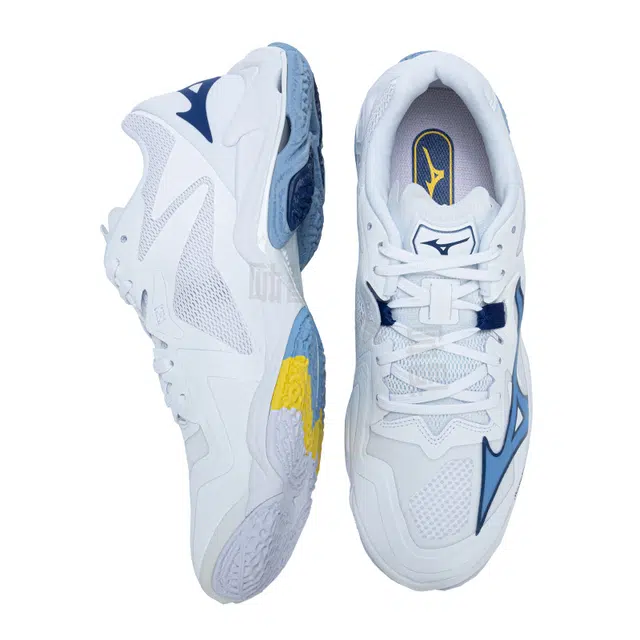 Mizuno Wave Lightning Z8