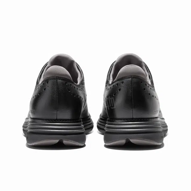 COLE HAAN