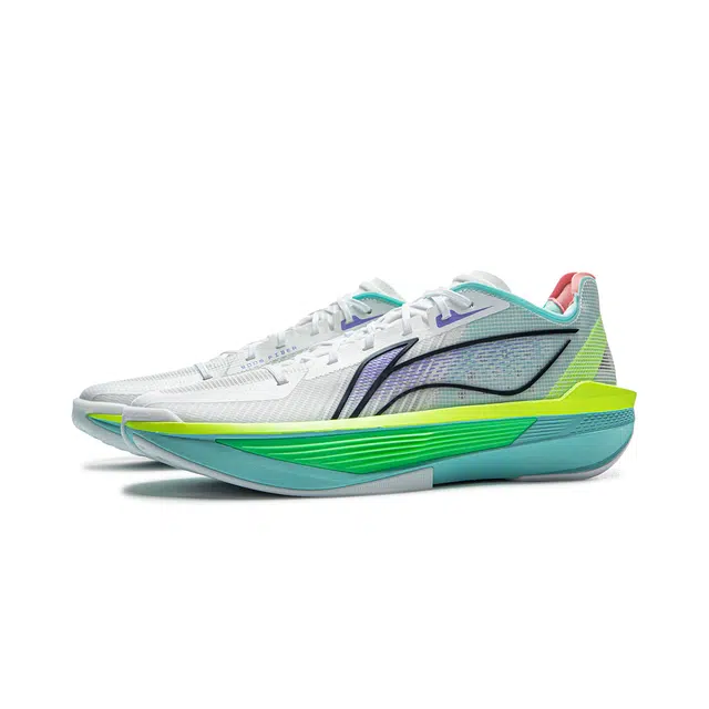 LiNing Ultra Light 2025
