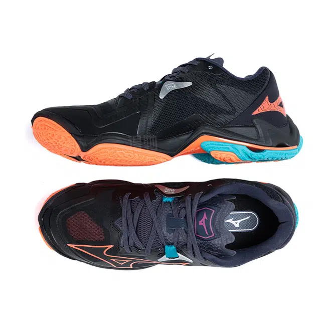 Mizuno Wave Lightning Z8