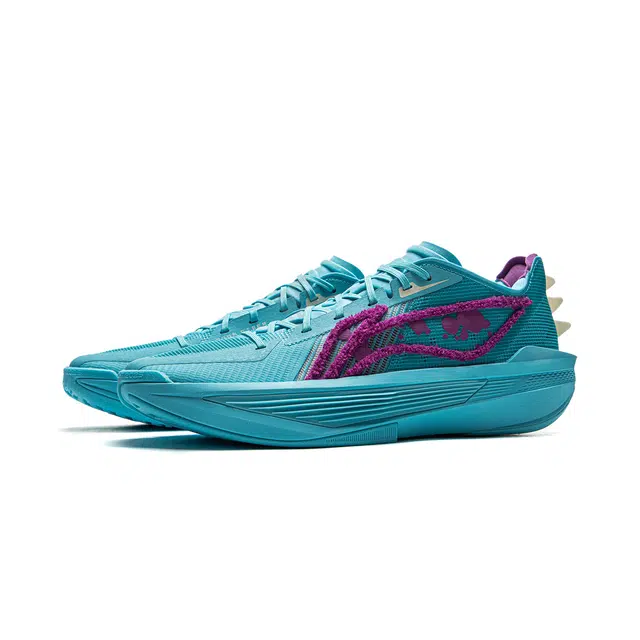 Disney x LiNing Ultra Light 2025