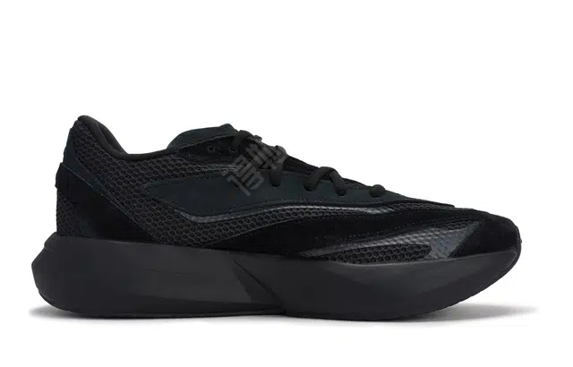 adidas LIGHTBLAZE 811