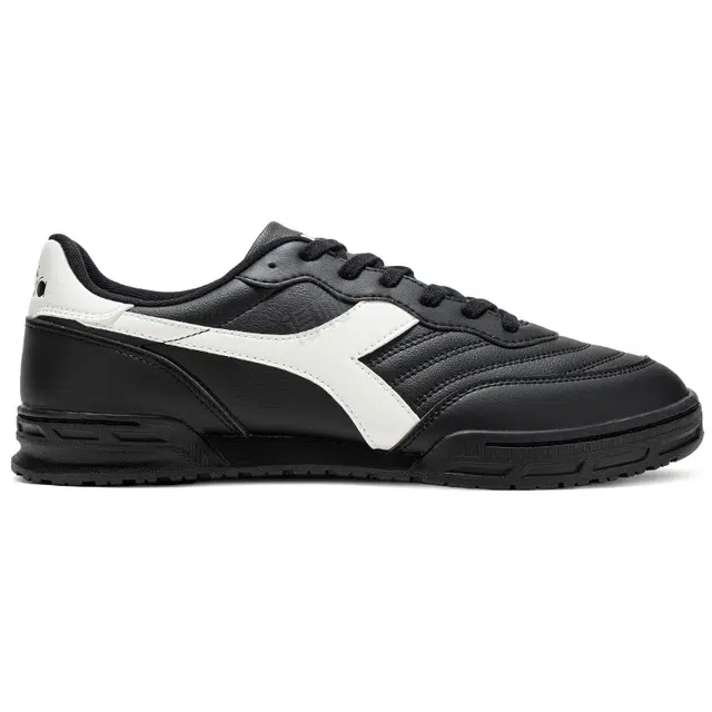 diadora LOYAL