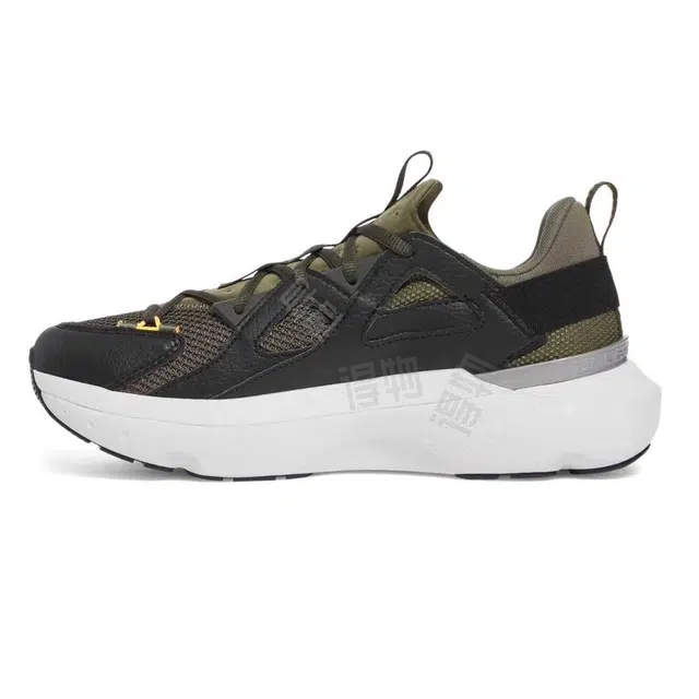 Under Armour Infinite MVMNT