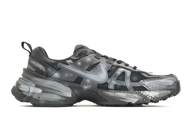 Nike V2K Run