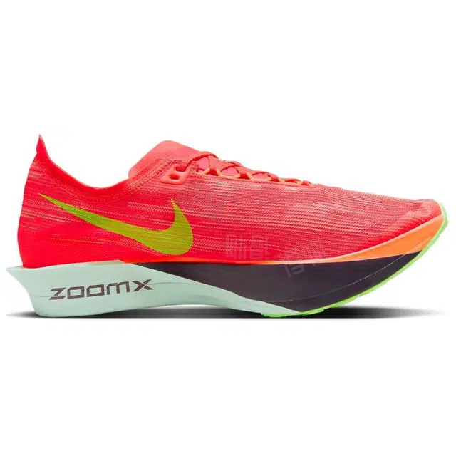 Nike StreakFly 2 Red