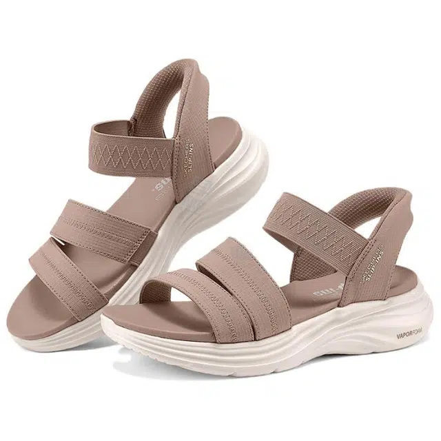 Skechers