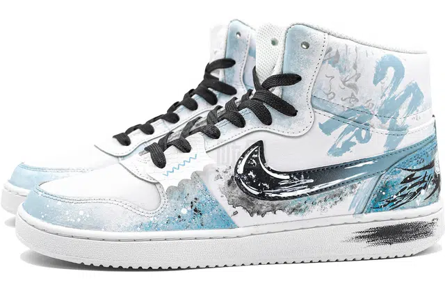 Nike EBERNON Mid