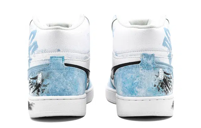 Nike EBERNON Mid